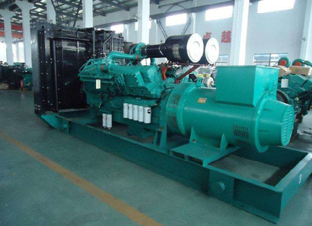 桦南800kw康明斯柴油发电机组
